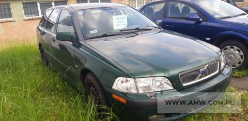 Samochód VOLVO V40 1,6 KAT 